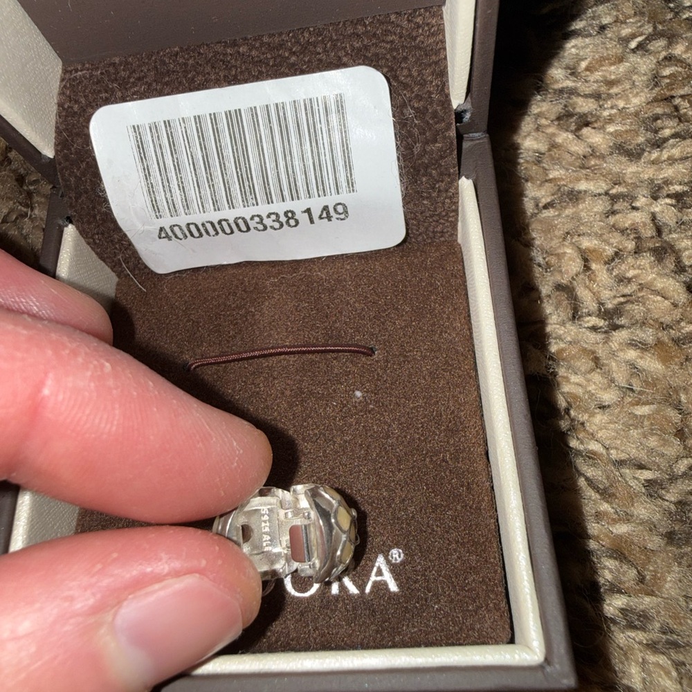 Pandora Mexico flower charm and stopper - Picture 2 of 4